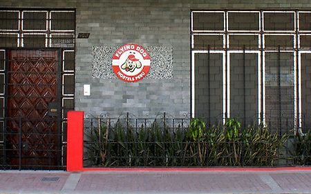 Flying Dog Hostel Iquitos Bagian luar foto